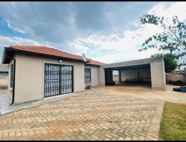 3 BEDROOM HOUSE FOR SALE IN ALLIANCE